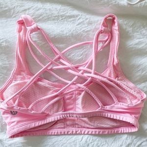 Lululemon light pink bra
